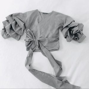 Hot & Delicious Wrap top